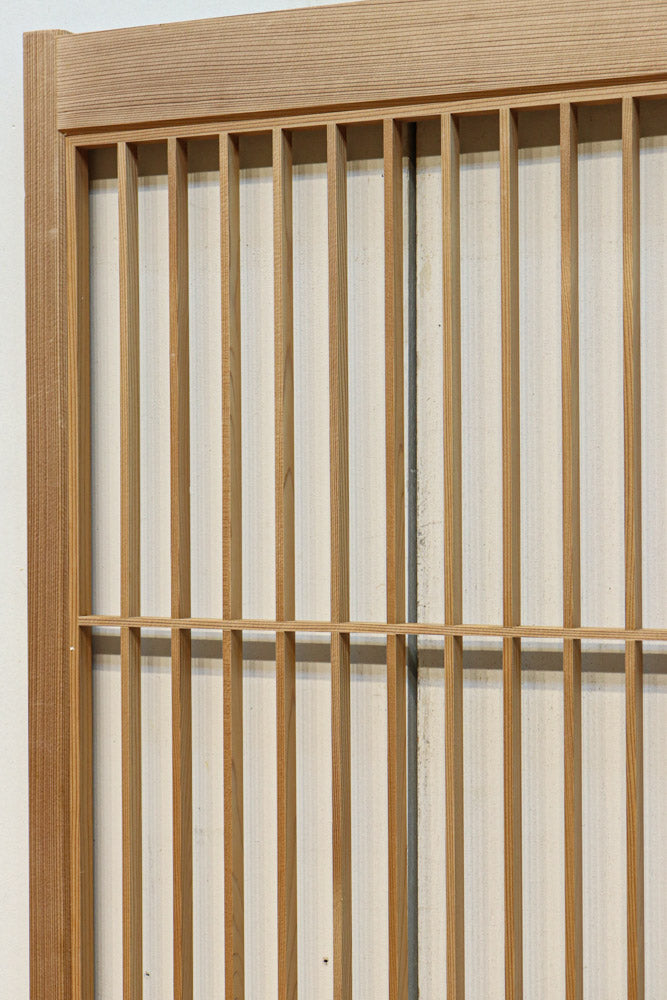 縦繁と幾何学模様が趣きある木地色の書院　EZ3032　在庫2枚