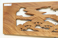 古色の色づき具合が味わい深い松鷹を描いた彫刻欄間素材　EZ3069ab　在庫(a:1 b:1)枚