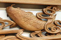 流水の中を泳ぐ躍動感ある鯉を描いた深堀り彫刻欄間　EZ3111ab　在庫(a:1 b:1)枚