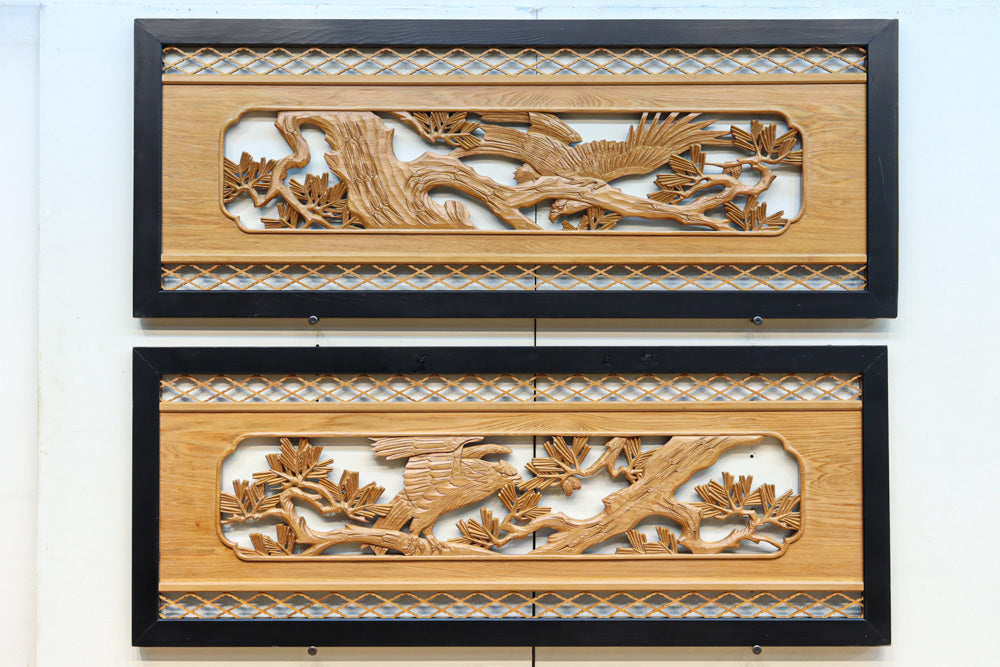 力強い鷹を描いた格調高い欄間　EZ3116ab　在庫(a:1 b:1)枚