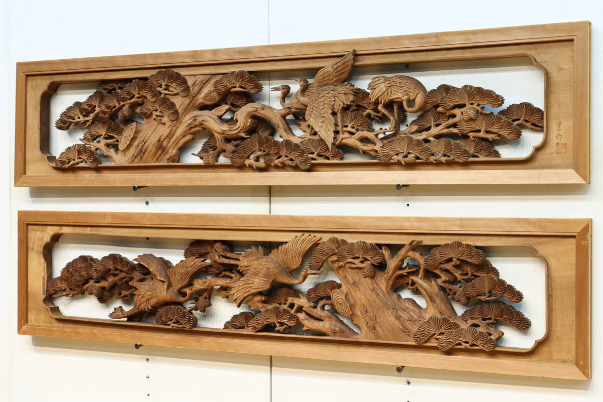 Deep-relief carved Ranma EZ316ab