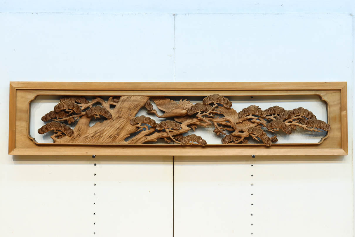 Deep-relief carved Ranma EZ316ab