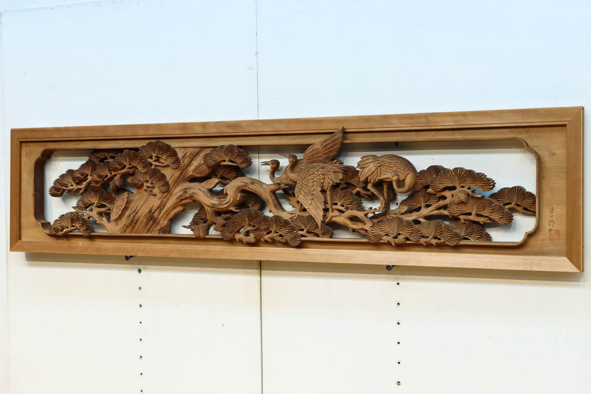 Deep-relief carved Ranma EZ316ab