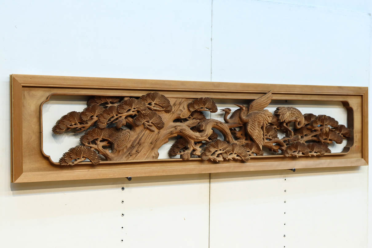Deep-relief carved Ranma EZ316ab