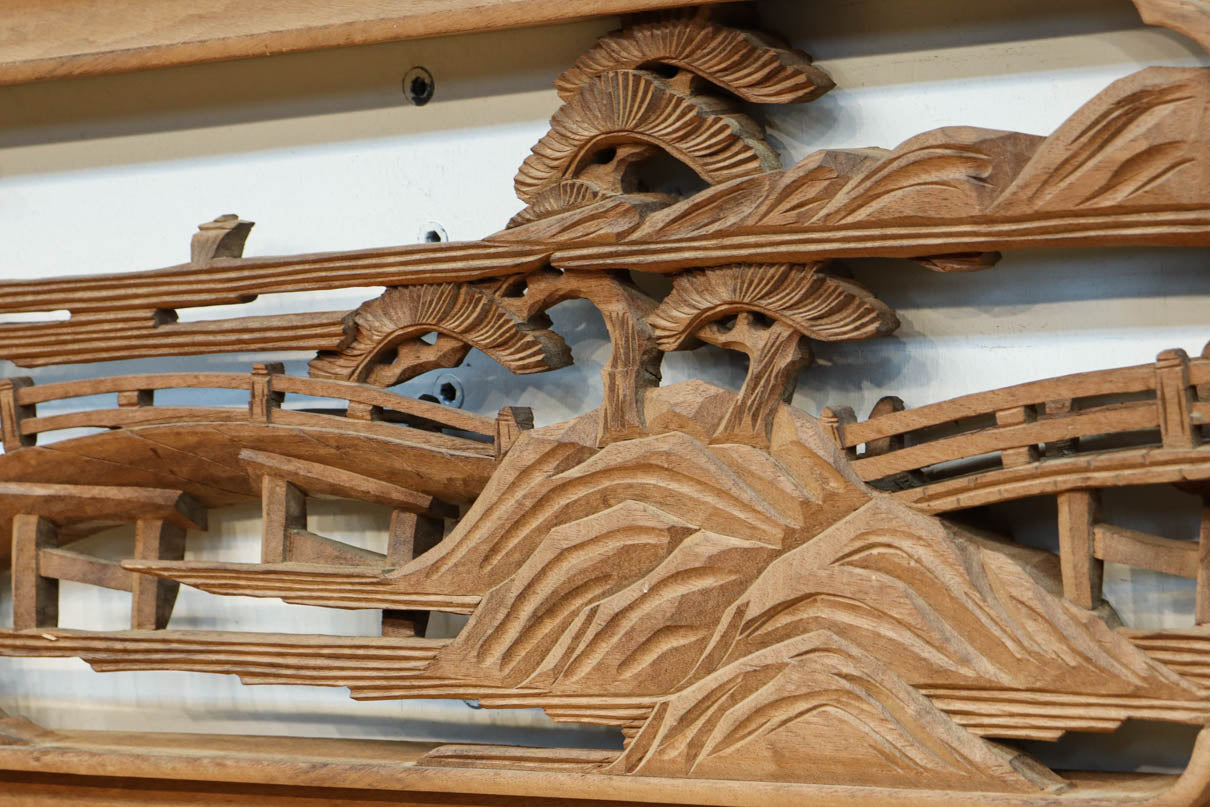Deep-relief carved ranma EZ3161ab