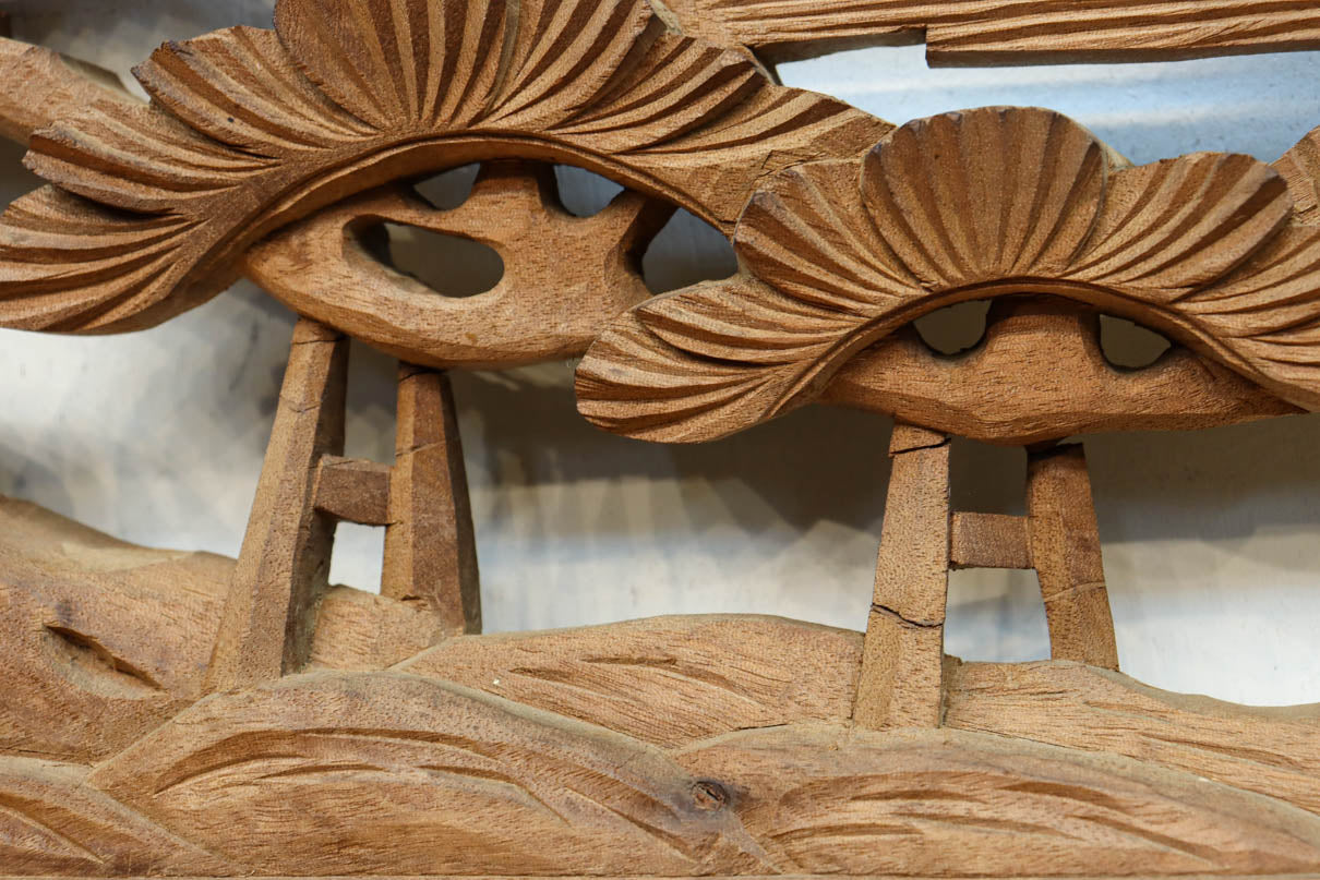Deep-relief carved ranma EZ3161ab