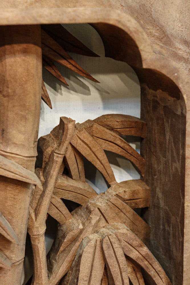 松竹と梅で縁起良い面持ちある深彫り彫刻欄間　EZ3184ab　在庫(a:1 b:1)枚