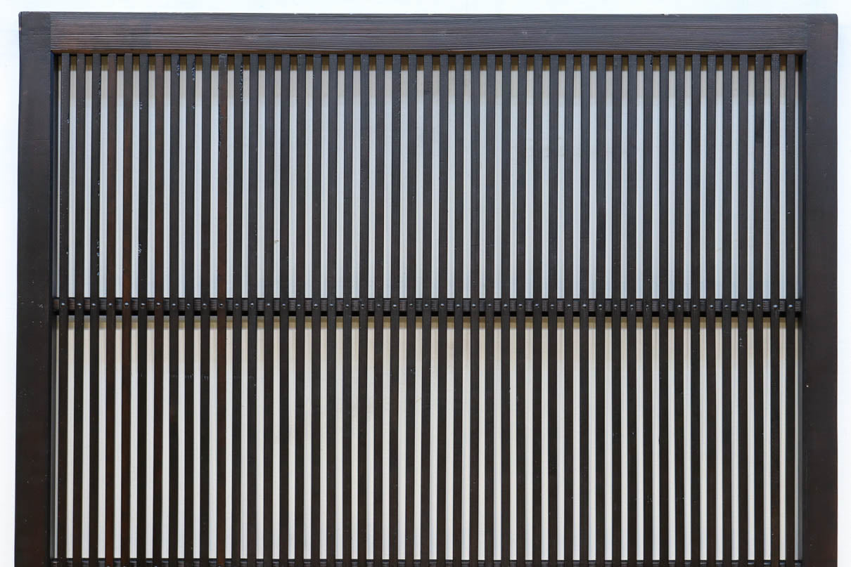 幅898ミリ　落ち着いた雰囲気ある格子作りの大阪格子戸　F8462ab　在庫(a:0 b:1)枚