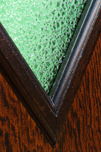 幅797ミリ　グリーンの小窓が華を添えるレトロドア　F7881　在庫1枚