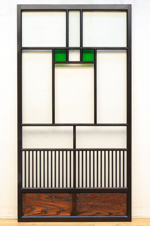 幅932ミリ　上品な昭和レトロのデザインにグリーン色が映えるガラス戸　F7915　在庫1枚