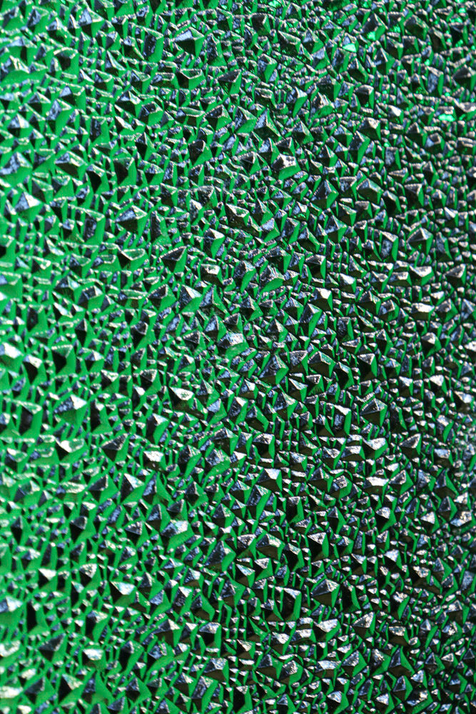 幅844ミリ　明るい木地色にグリーンが映えるレトロドア　F7962　在庫1枚