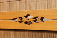幅865ミリ　変わりデザイン!!　竹装飾に透かし板と升格子を添えた風情ある簾戸　F7980　在庫2枚