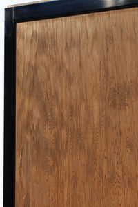 幅862ミリ　極上の杢目の杉一枚板、素朴な味わいの板戸　F7998　在庫2枚