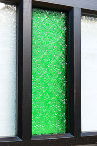 幅894ミリ　グリーンの色ガラスが華やかなガラス戸　F8045　在庫2枚