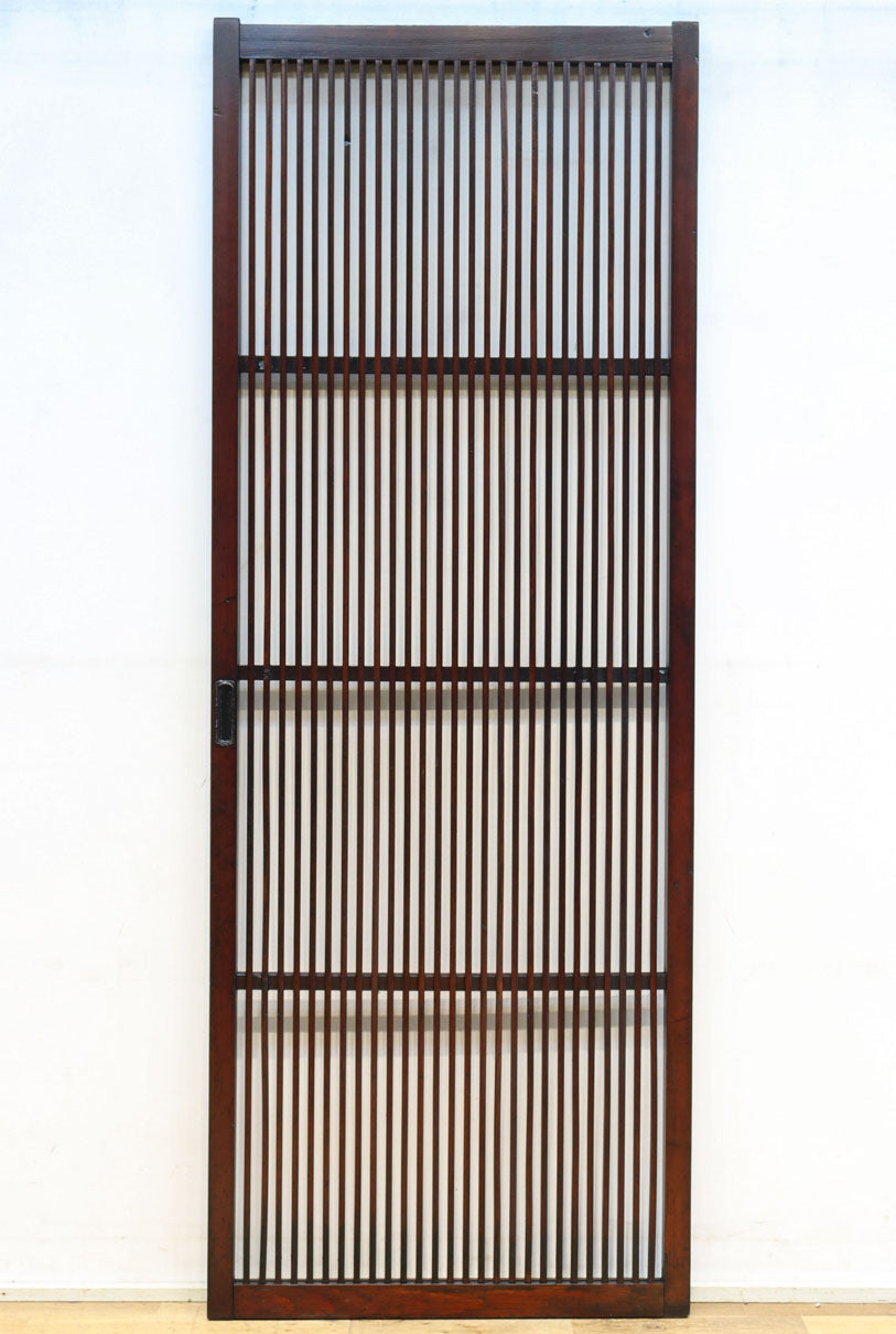 幅670ミリ　スリムサイズ！！深みを増した色彩で落ち着きある全面丸格子戸　F8437　在庫1枚