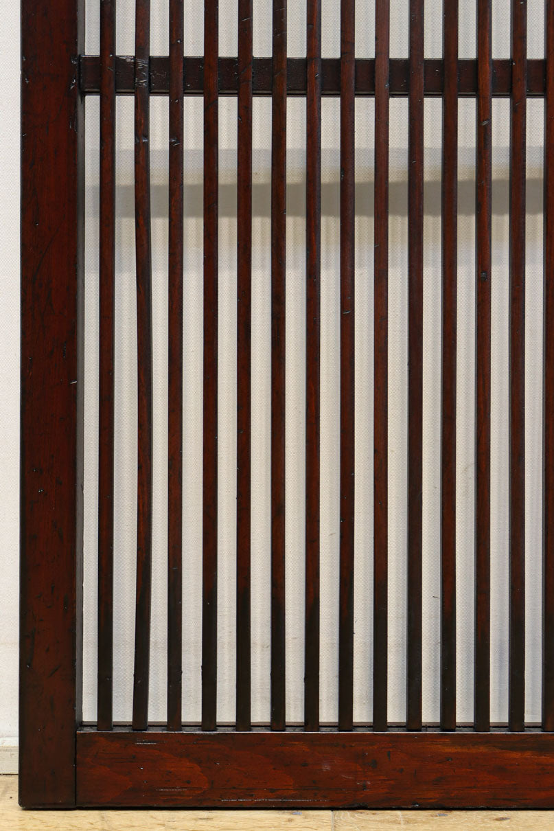 幅670ミリ　スリムサイズ！！深みを増した色彩で落ち着きある全面丸格子戸　F8437　在庫1枚