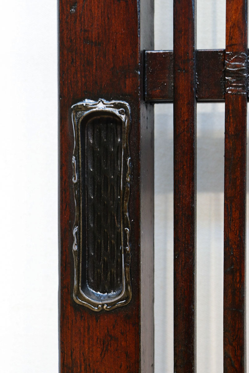 幅670ミリ　スリムサイズ！！深みを増した色彩で落ち着きある全面丸格子戸　F8437　在庫1枚