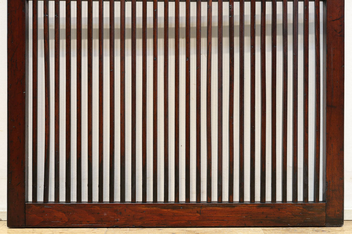 幅670ミリ　スリムサイズ！！深みを増した色彩で落ち着きある全面丸格子戸　F8437　在庫1枚