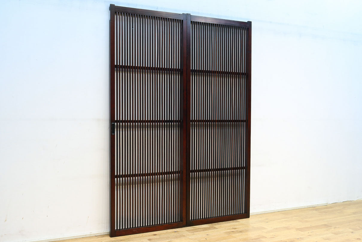 幅670ミリ　スリムサイズ！！深みを増した色彩で落ち着きある全面丸格子戸　F8437　在庫1枚