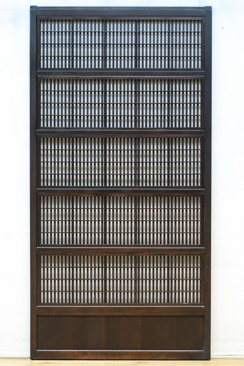 F8438 Lattice door 