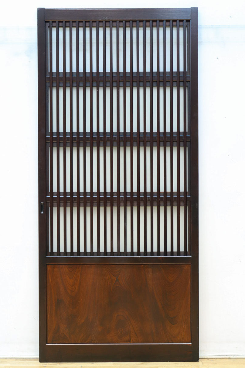 高さ1920ミリ　落ち着いた眺めの2種類ガラス入り背高格子戸　F8440　在庫2枚