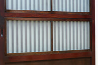 高さ1920ミリ　落ち着いた眺めの2種類ガラス入り背高格子戸　F8440　在庫2枚