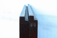 高さ1920ミリ　落ち着いた眺めの2種類ガラス入り背高格子戸　F8440　在庫2枚