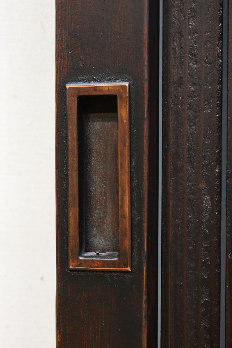 幅896 高さ1823ミリ　重厚感ある作りで落ち着いた佇まいの全面平格子戸　F8442　在庫2枚