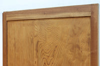 幅850ミリ　明るい木地色に華やかな杢目の杉一枚板戸　F8446　在庫1枚