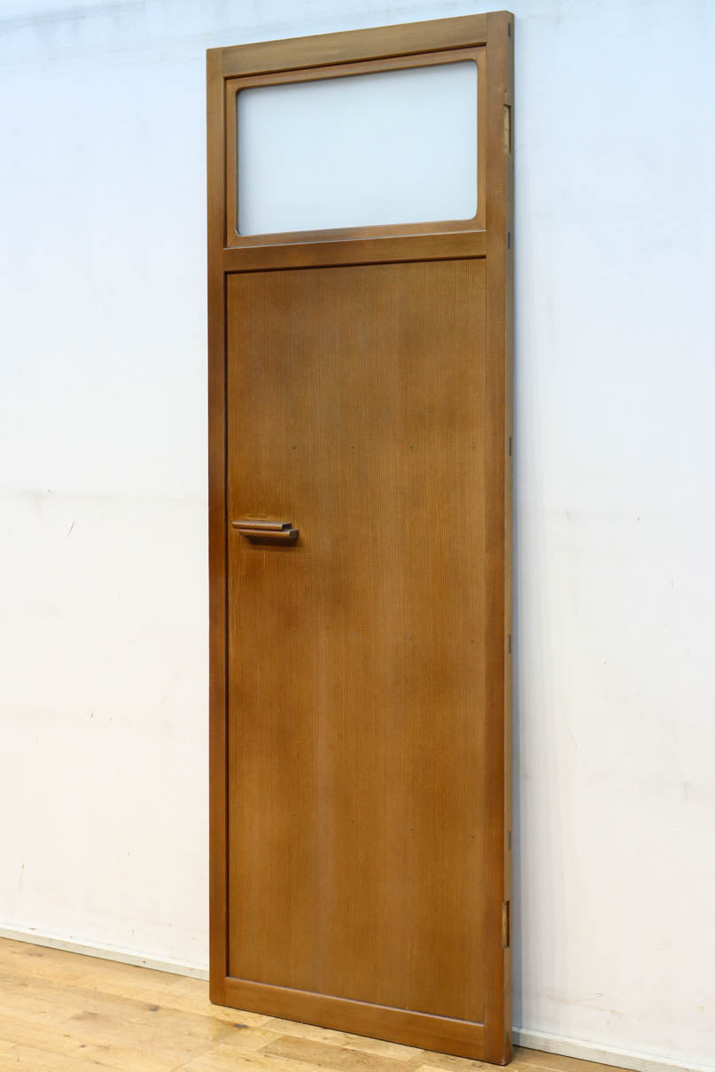 Slim size Glass door F8448