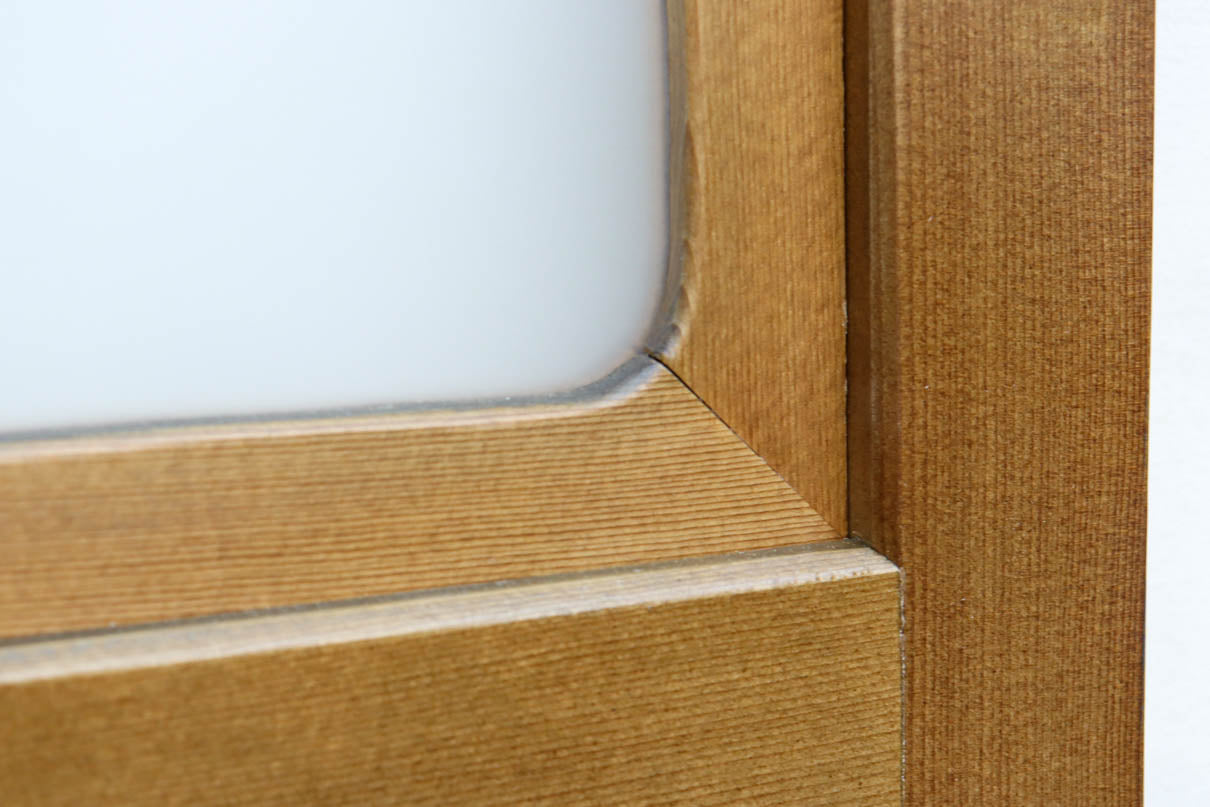 Slim size Glass door F8448