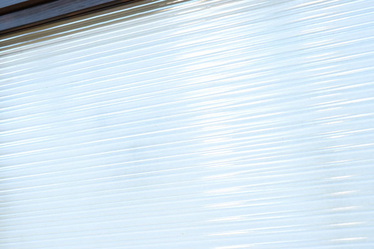 Slim size Glass door F8450