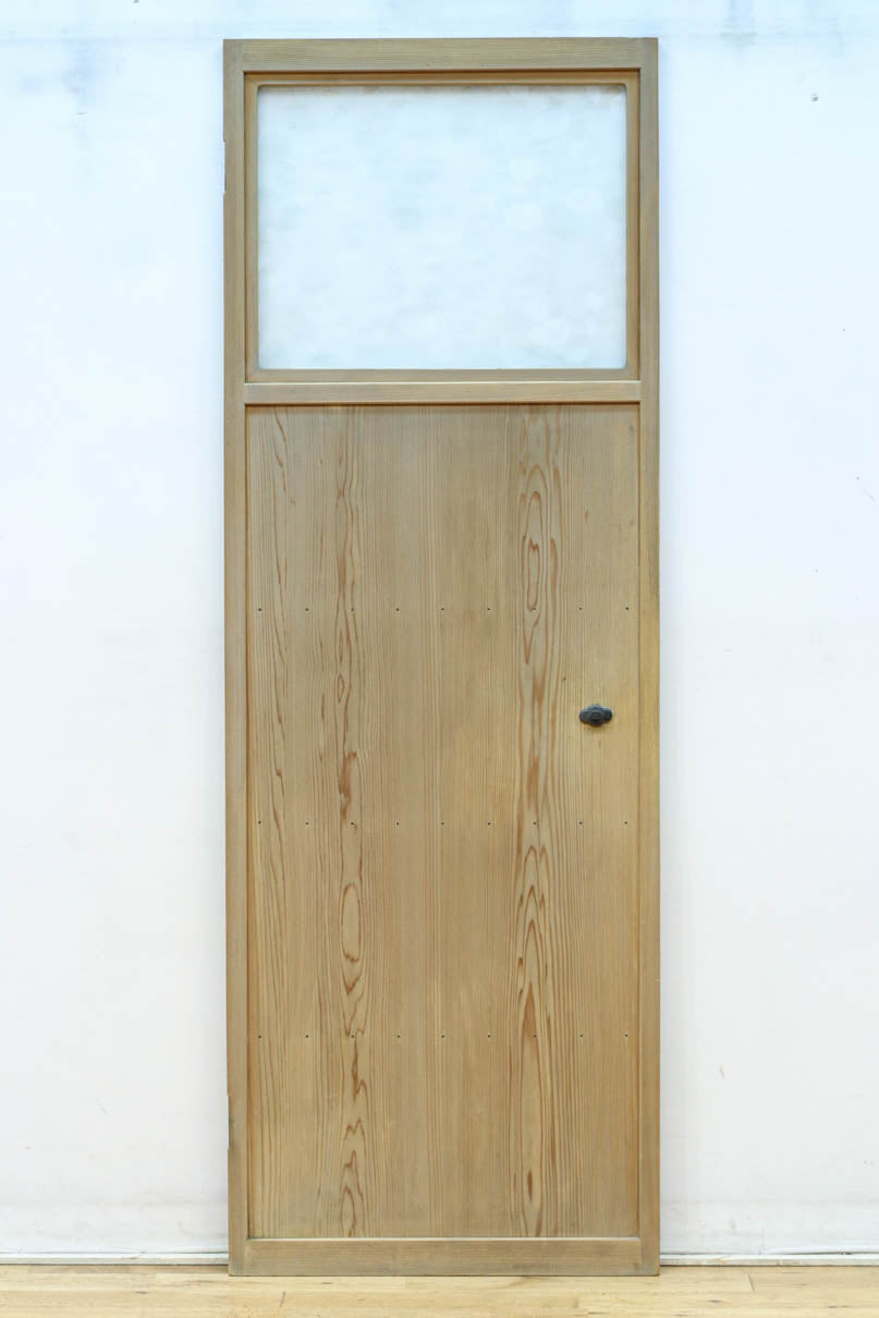 Glass door F8452