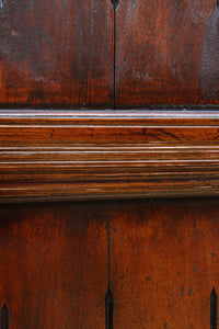 幅848ミリ　稀少デザイン！！溝の装飾を施した格調ある板戸　F8456　在庫2枚