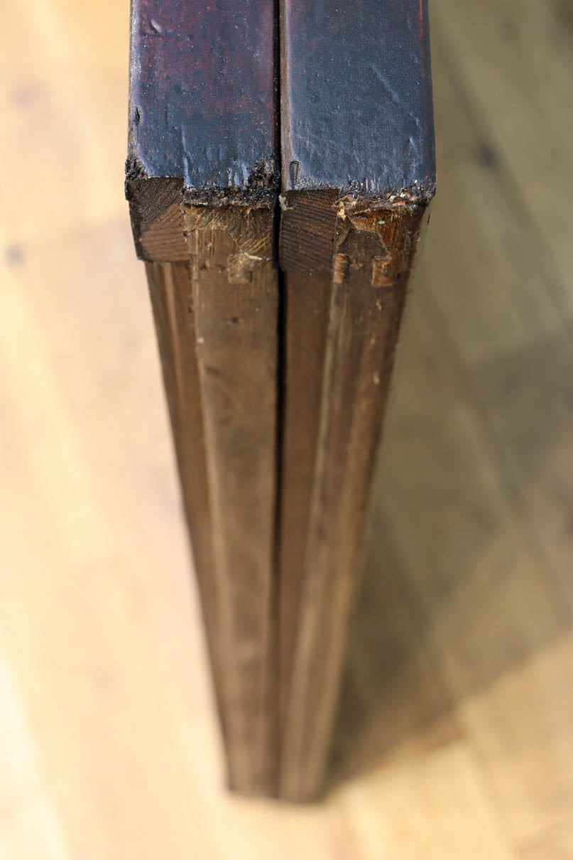 幅848ミリ　稀少デザイン！！溝の装飾を施した格調ある板戸　F8456　在庫2枚