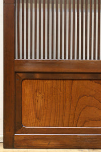 幅898ミリ　繊細な格子作りで和の趣きある大阪格子戸　F8457　在庫2枚