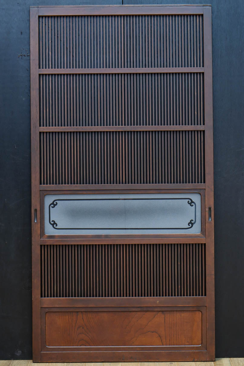 幅898ミリ　繊細な格子作りで和の趣きある大阪格子戸　F8457　在庫2枚