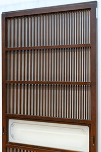 幅898ミリ　繊細な格子作りで和の趣きある大阪格子戸　F8457　在庫2枚