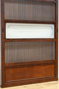 幅898ミリ　繊細な格子作りで和の趣きある大阪格子戸　F8457　在庫2枚