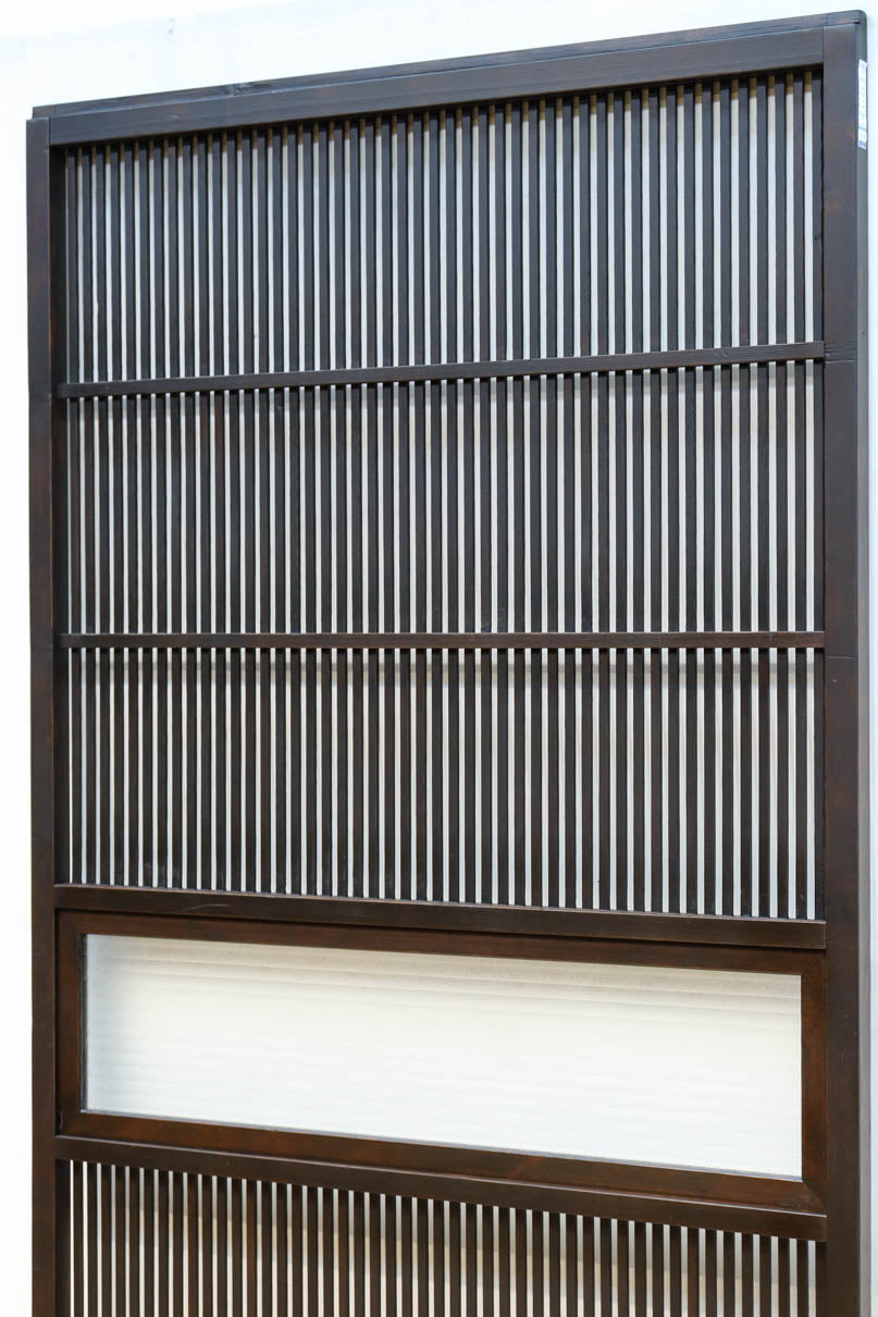 幅897ミリ　横モールガラス窓で煌びやかな面持ちの大阪格子戸　F8458　在庫4枚