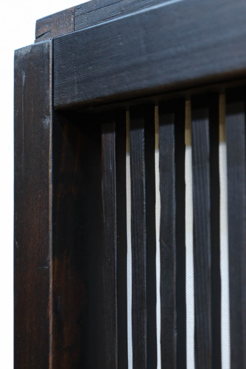 幅897ミリ　横モールガラス窓で煌びやかな面持ちの大阪格子戸　F8458　在庫4枚