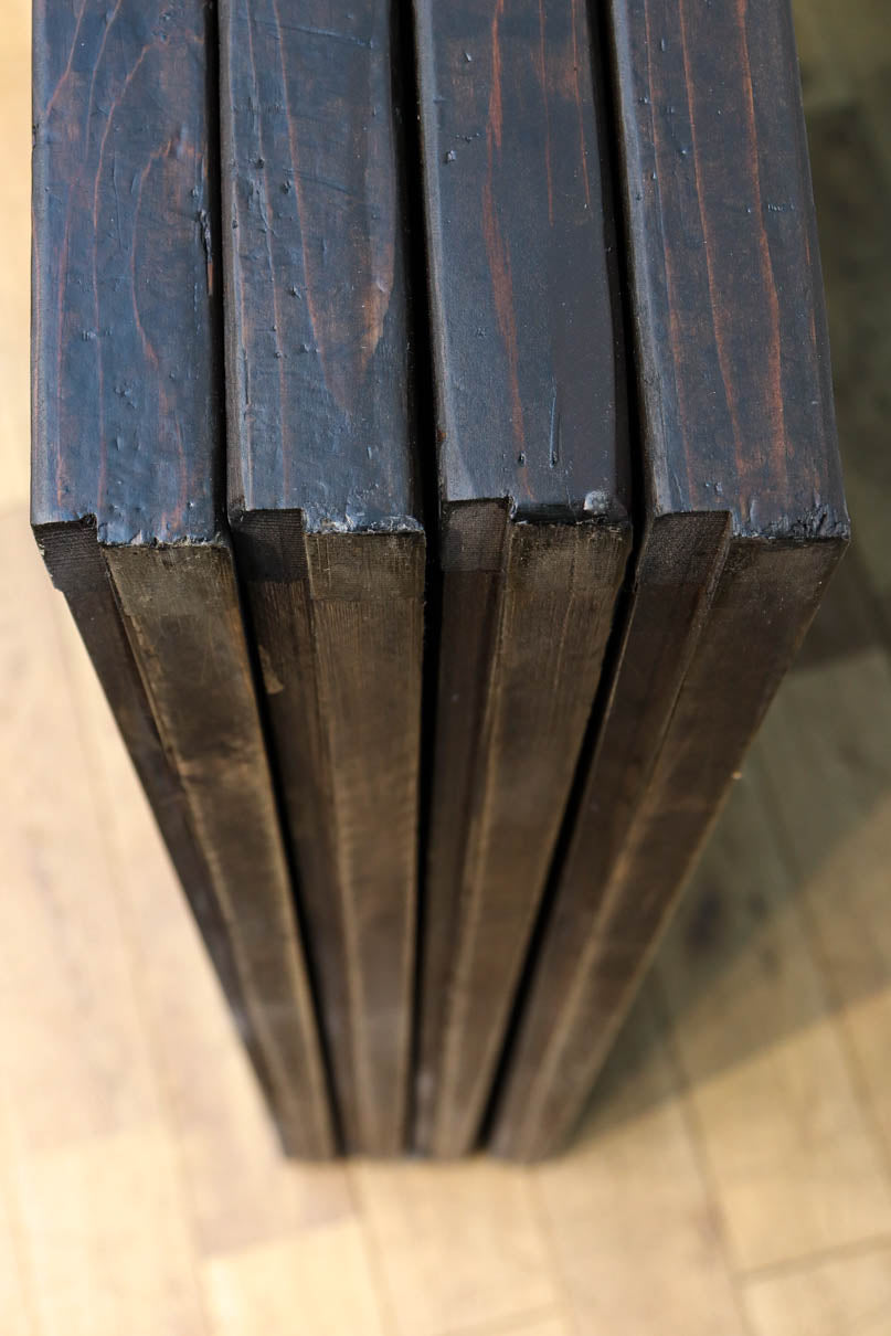 幅897ミリ　横モールガラス窓で煌びやかな面持ちの大阪格子戸　F8458　在庫4枚