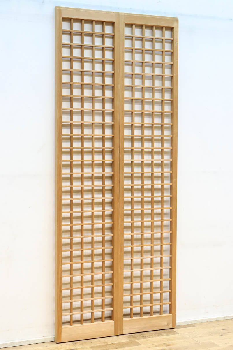 Masu lattice door F8461