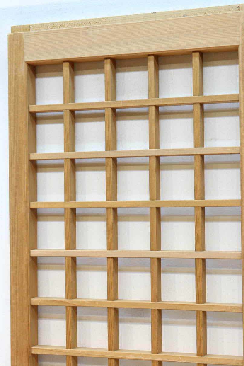 Masu lattice door F8461