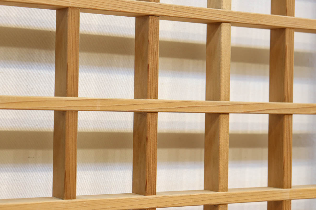 Masu lattice door F8461