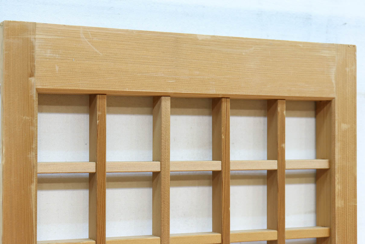 Masu lattice door F8461