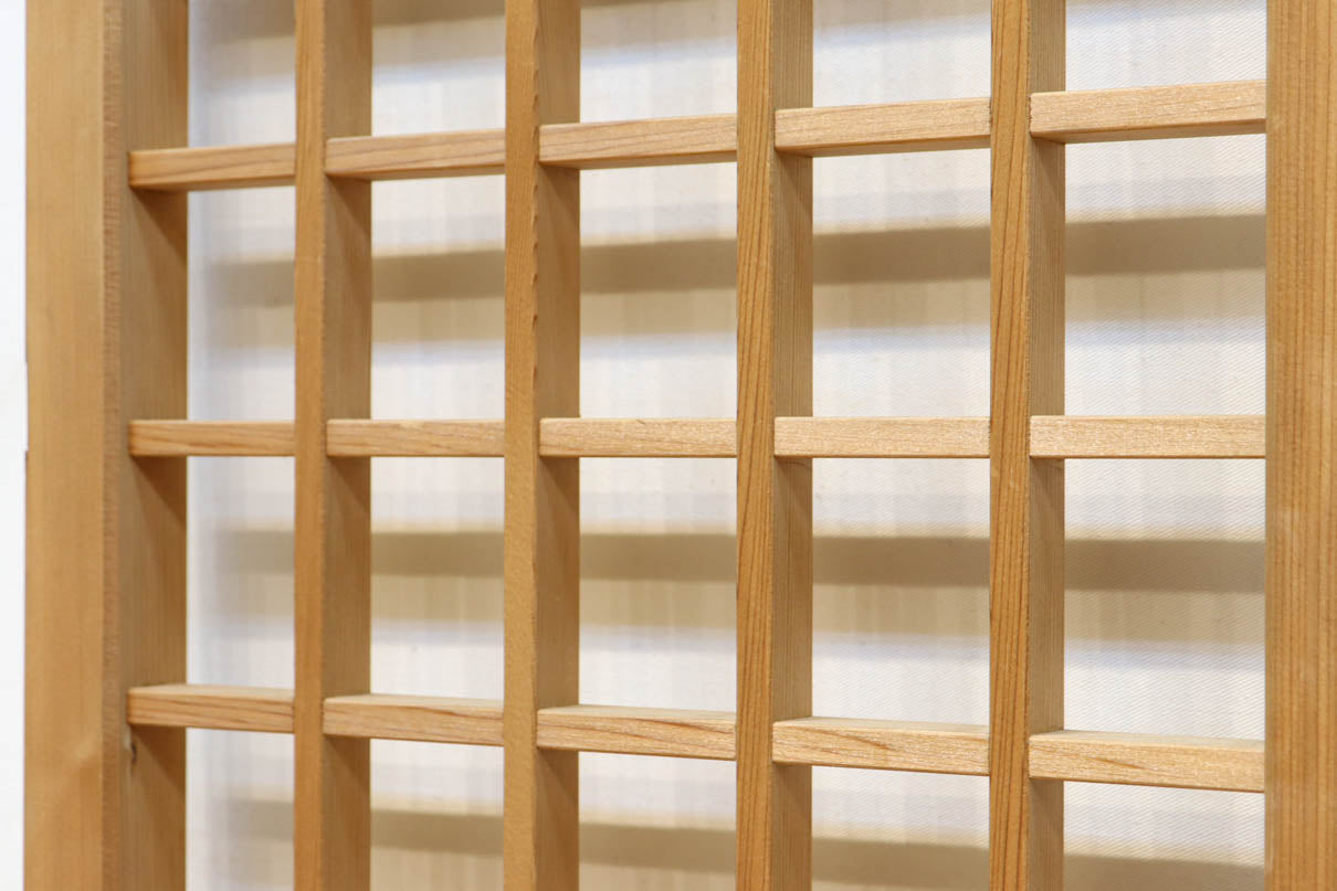 Masu lattice door F8461