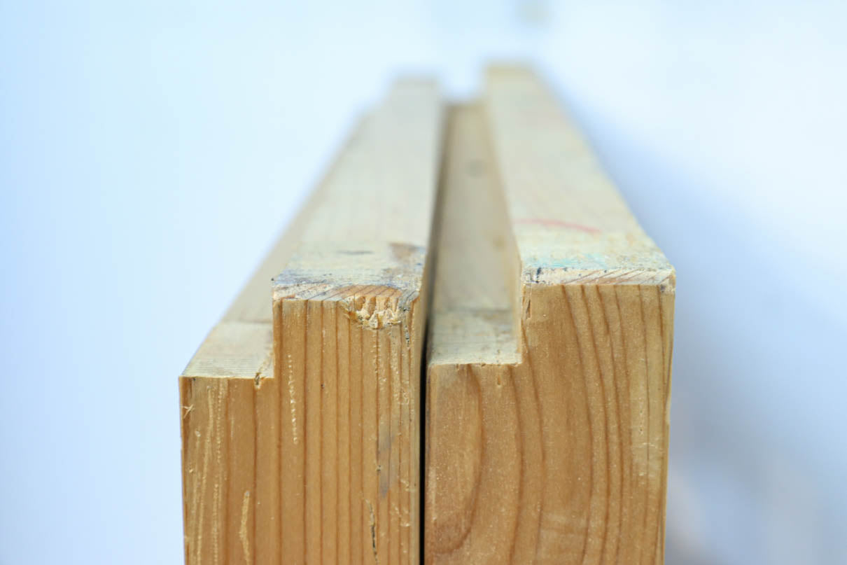 Masu lattice door F8461