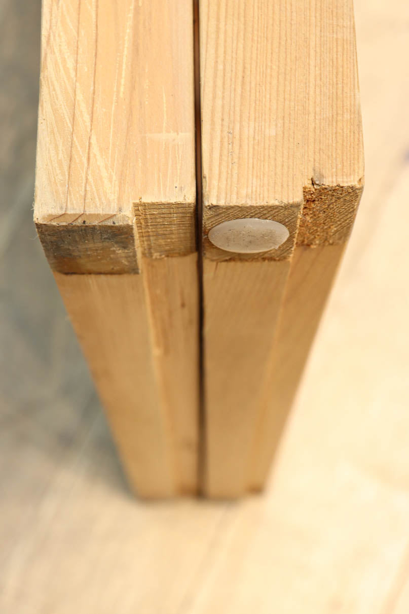 Masu lattice door F8461