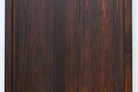 幅568ミリ　古色の落ち着いた風合いがモダンなスリム板戸　F8472　在庫1枚